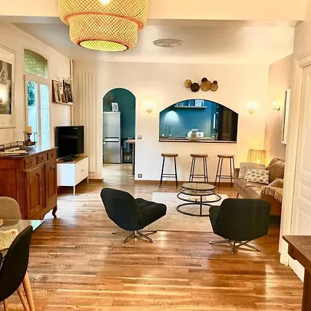 Maison Arcania Raw Charm & Secret Garden Reims