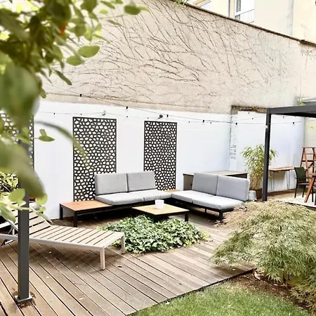 Maison Arcania Raw Charm & Secret Garden Semesterbostad *